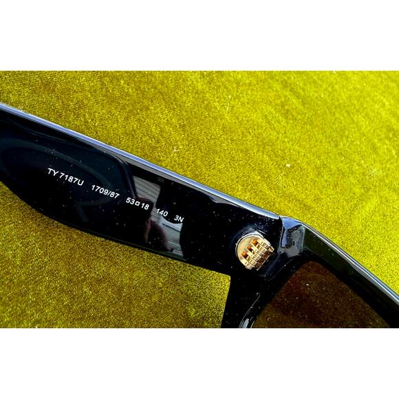 ? NWT Tory Burch Kira Oversized Geometric Sunglasses Black Polarized TY7187U